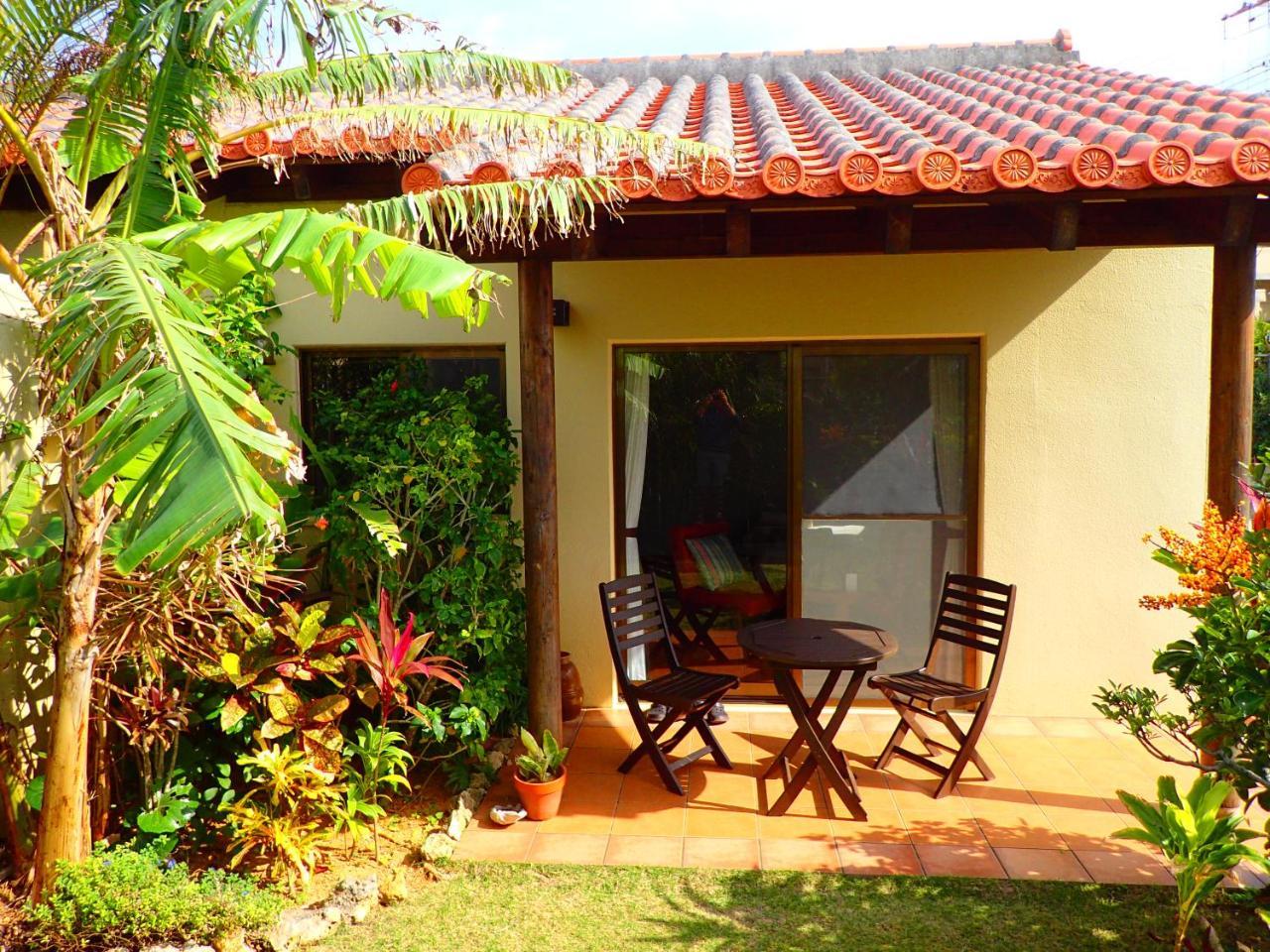 Akachichi Guesthouse Onna Exterior foto