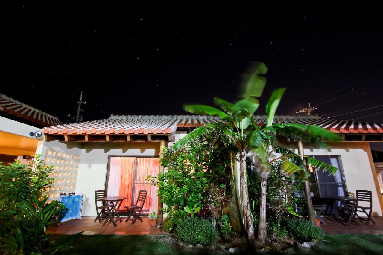 Akachichi Guesthouse Onna Exterior foto